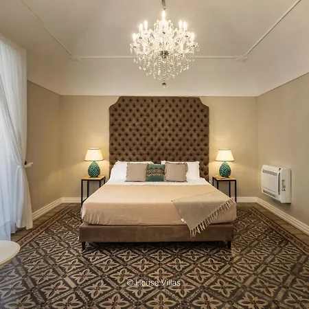 Πανσιόν La Capinera Luxury *